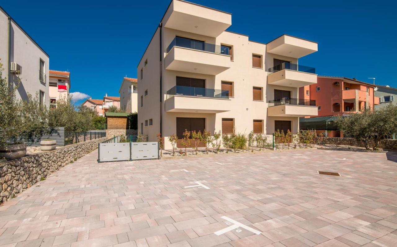 Apartments Sunrise Krk Krk Town Bagian luar foto